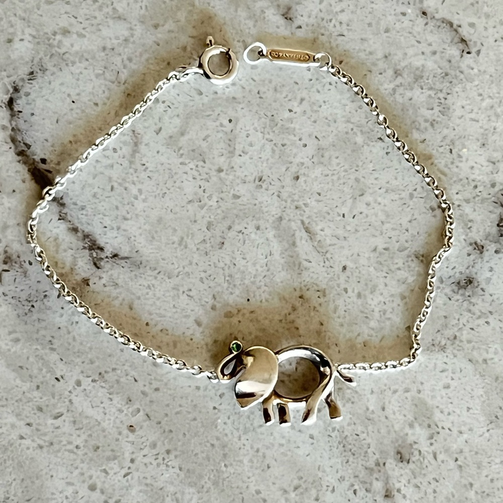 Special edition Tiffany and co. Tsavorite save the wild elephant charm bracelet